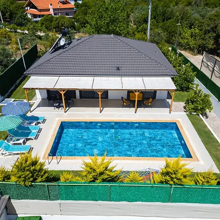 Villa Emir